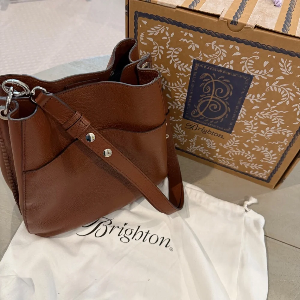 Brighton Brown Hobo Bag - Picture 8 of 10